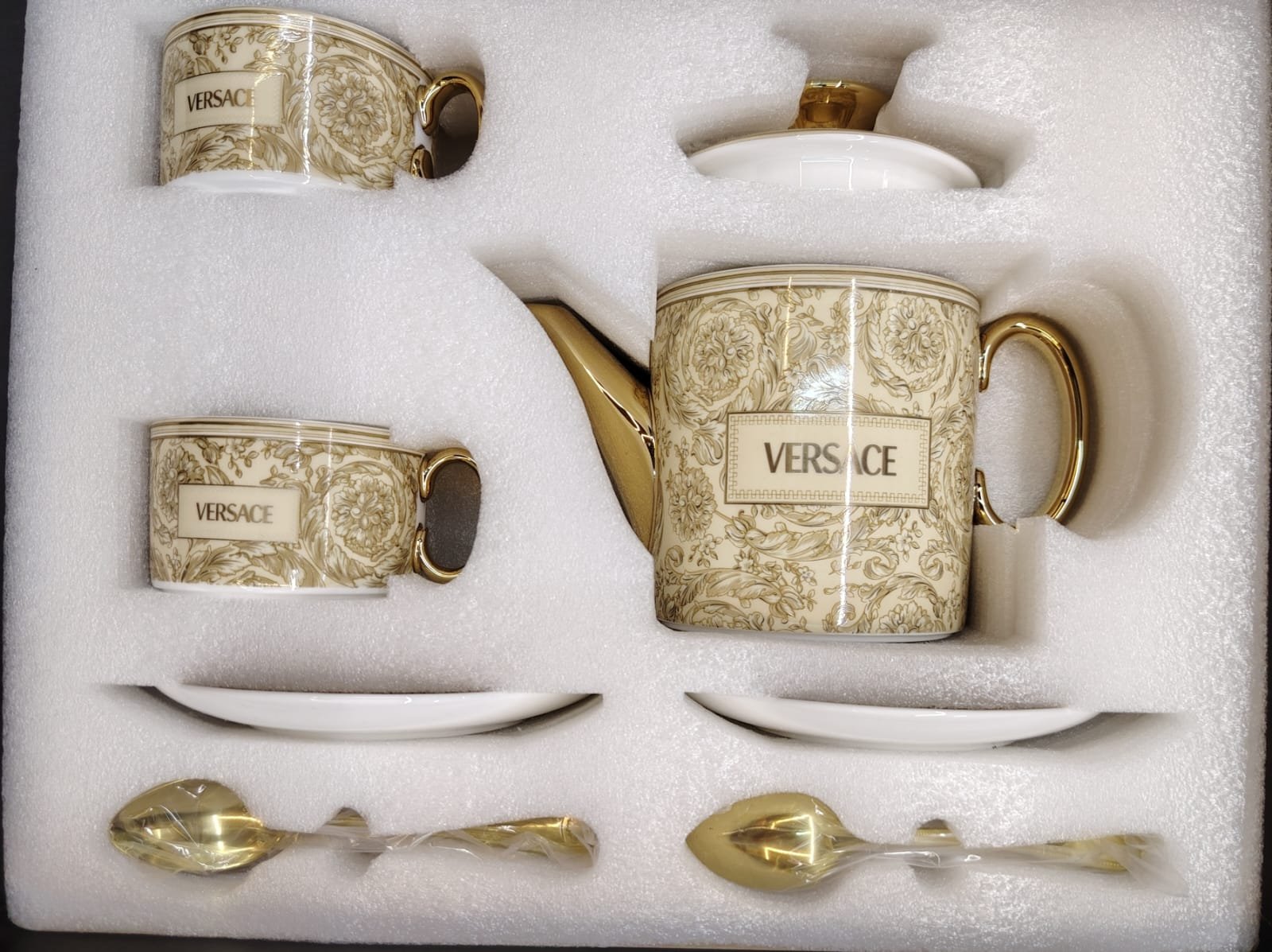 Versace Tea set of two cups and pot - Image 3 of 4